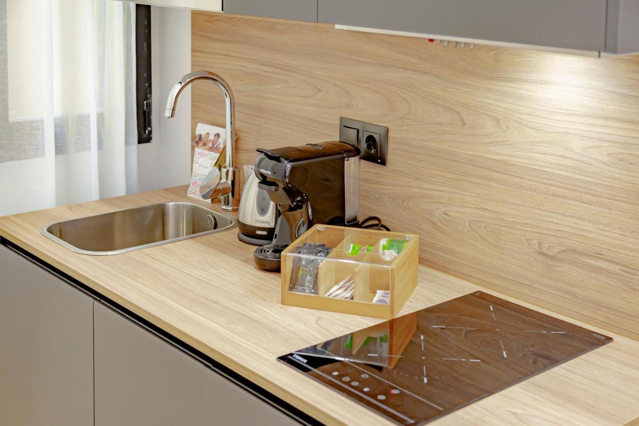 Dobohomes - Montesa 20 Apartamentos Madrid Extérieur photo