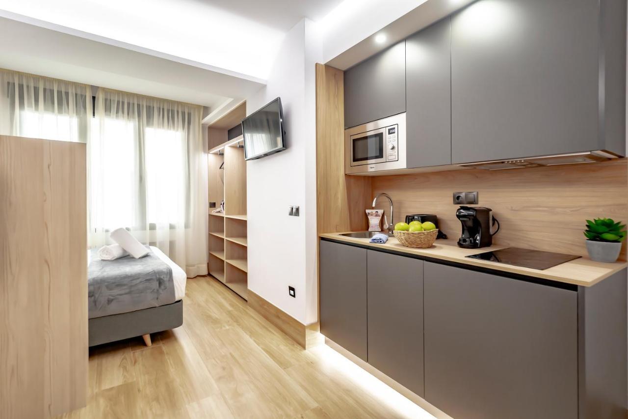 Dobohomes - Montesa 20 Apartamentos Madrid Extérieur photo
