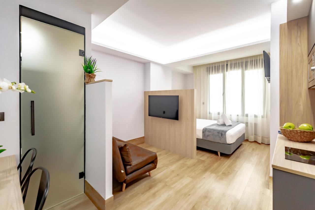 Dobohomes - Montesa 20 Apartamentos Madrid Extérieur photo